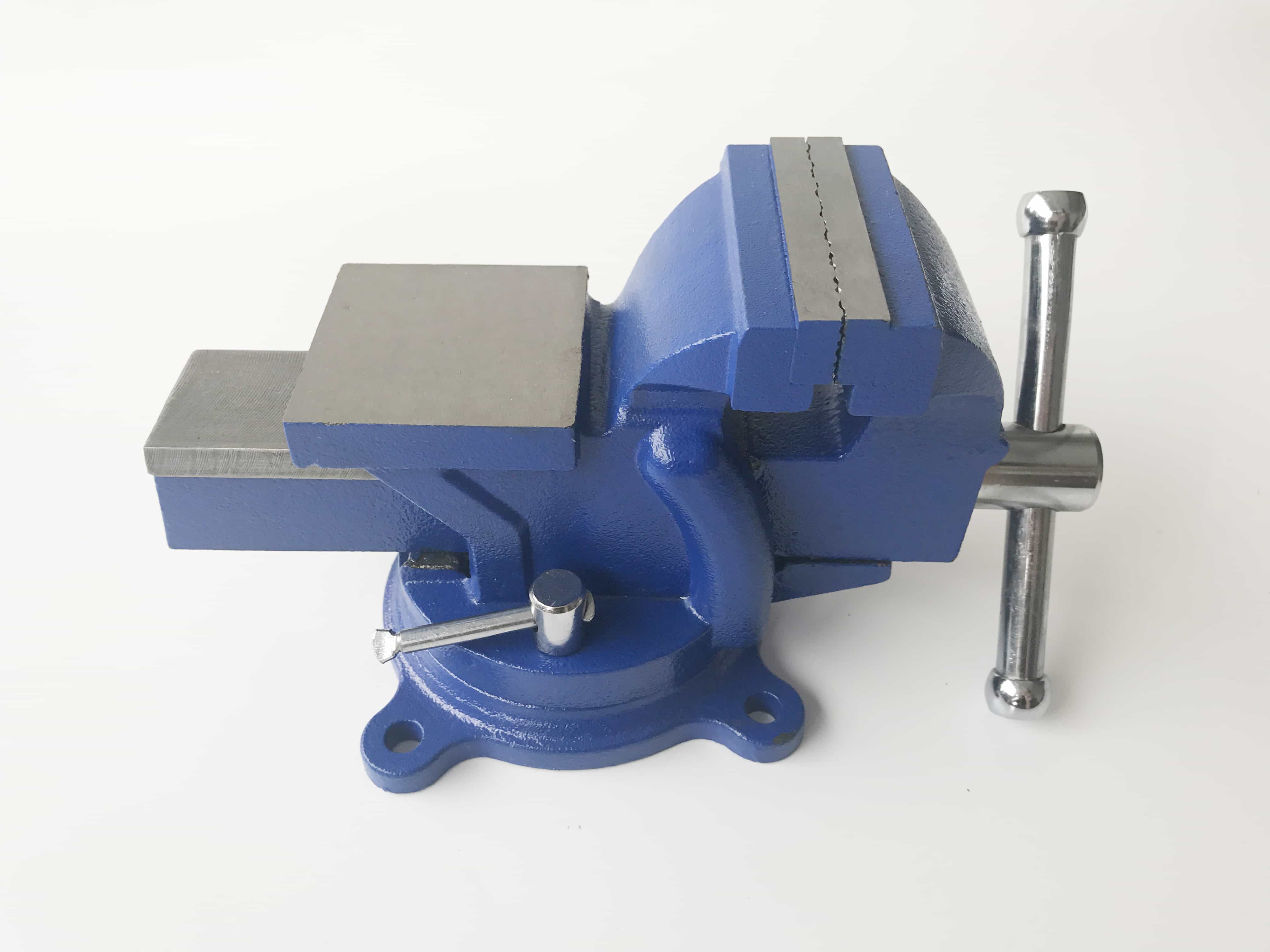 Heavy Duty Bench Vise With Swivel And Anvil