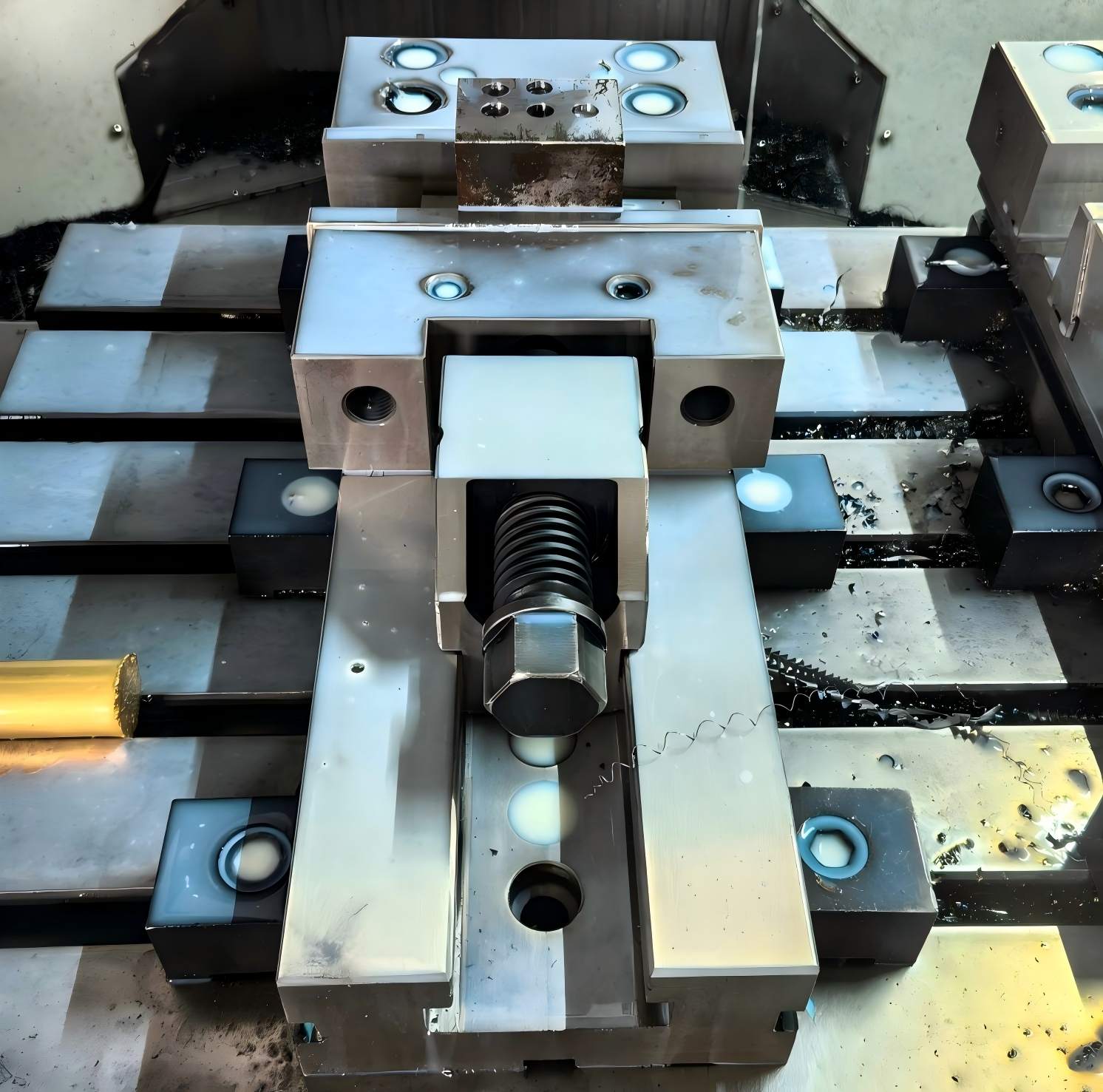 How to Choose the Right Jaw Width for Your CNC Vise: GT100 to GT300 Complete Selection Guide