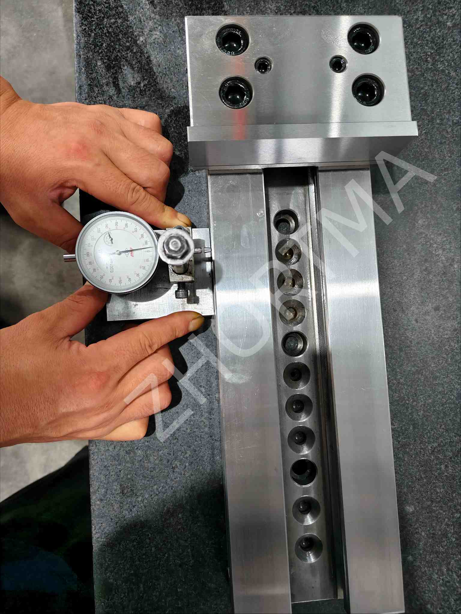 CNC Vise Accuracy Guide | Parallelism, Squareness & Repeatability