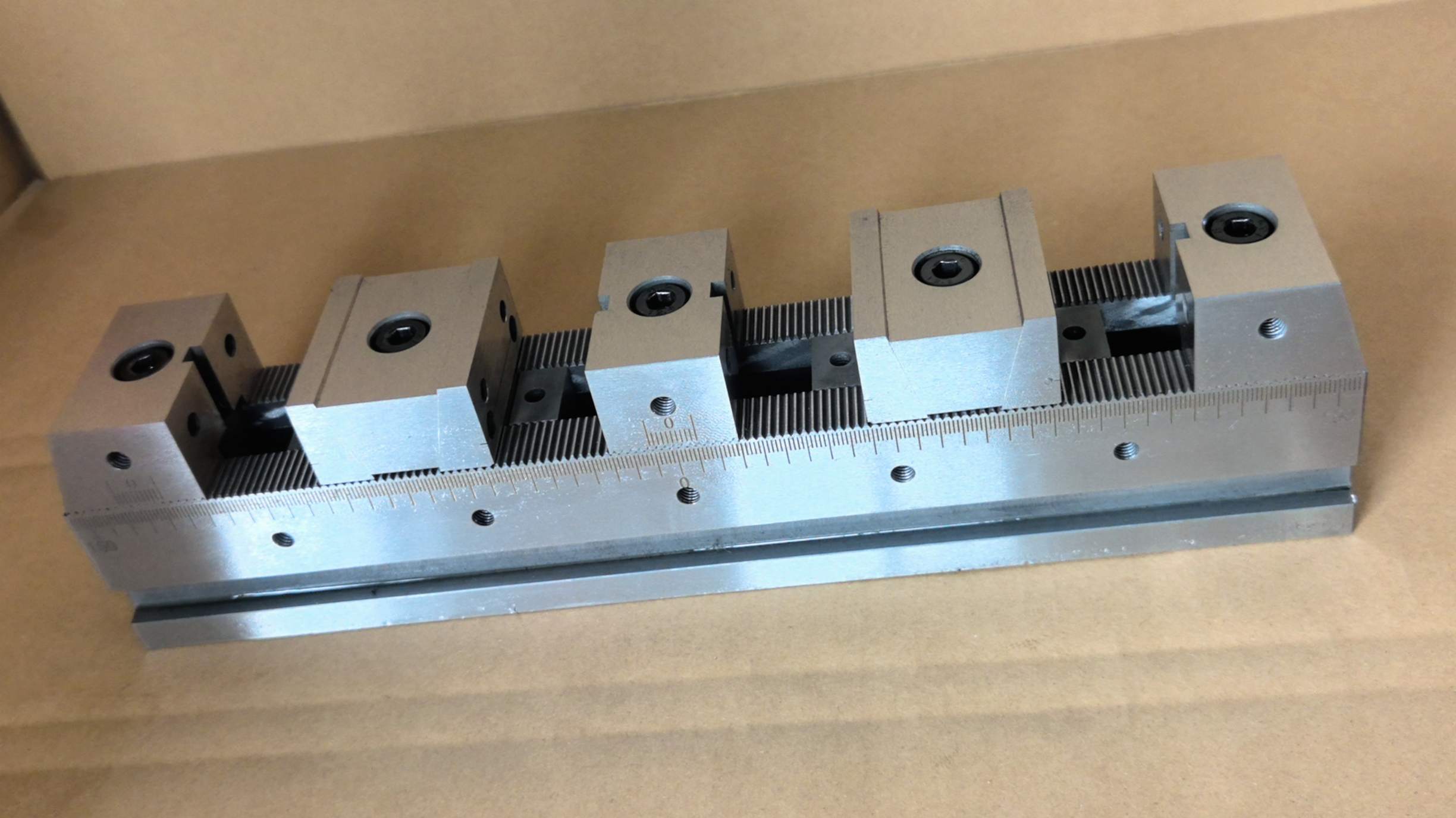 multi station vise(1).jpg
